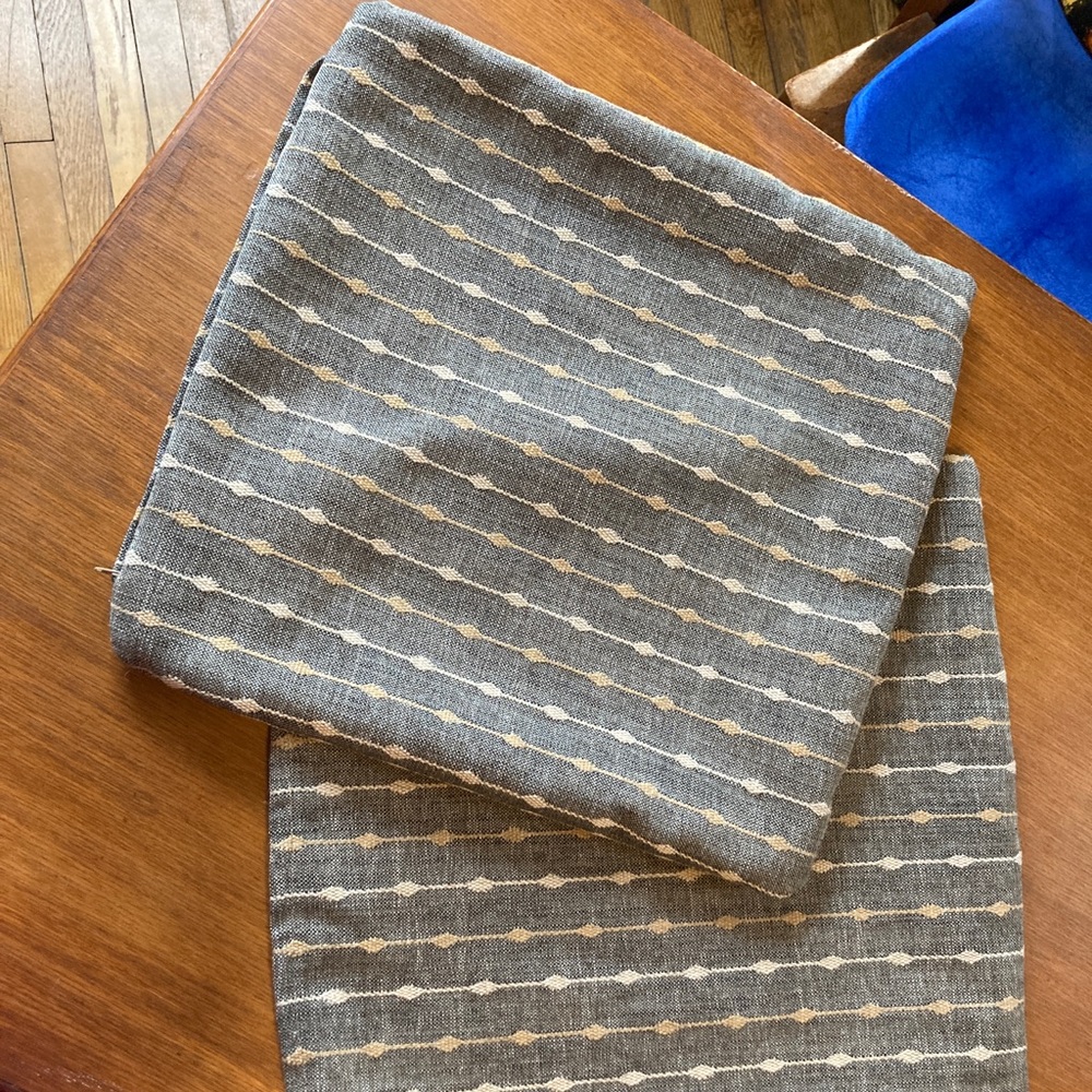 PAIR 18”x18” zipper Throw Pillow Covers grey/beige